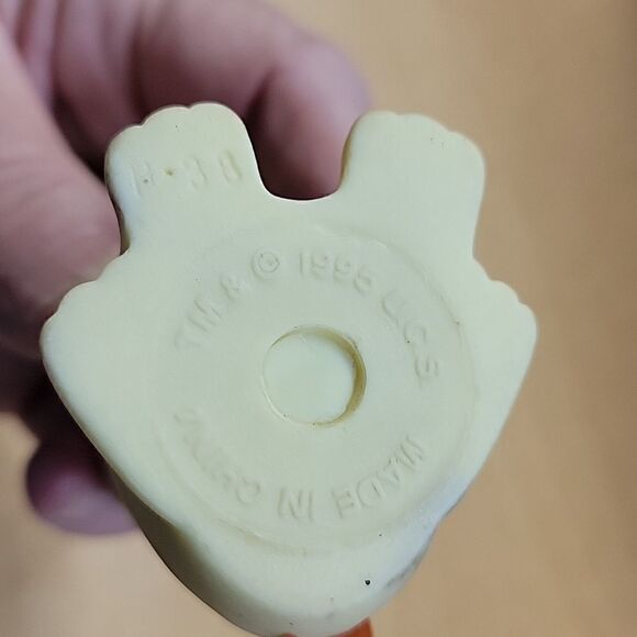 1996 Walt Disney Oliver &Company vhs movie+figures - Picture 6 of 9